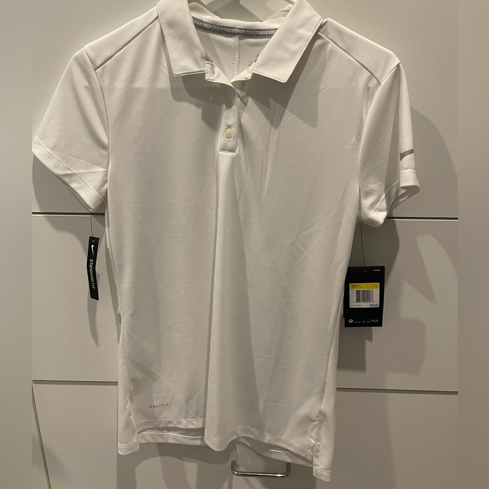 Nike golf t shirt. Small. NWT